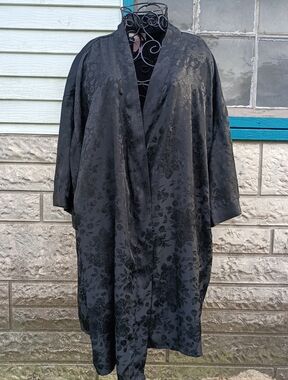 2/$10 Vintage Just For Women Black Floral Jacquard Kimono Robe Size 1X
